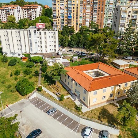 Prenocisca Prisoje Hostel Koper Exterior photo