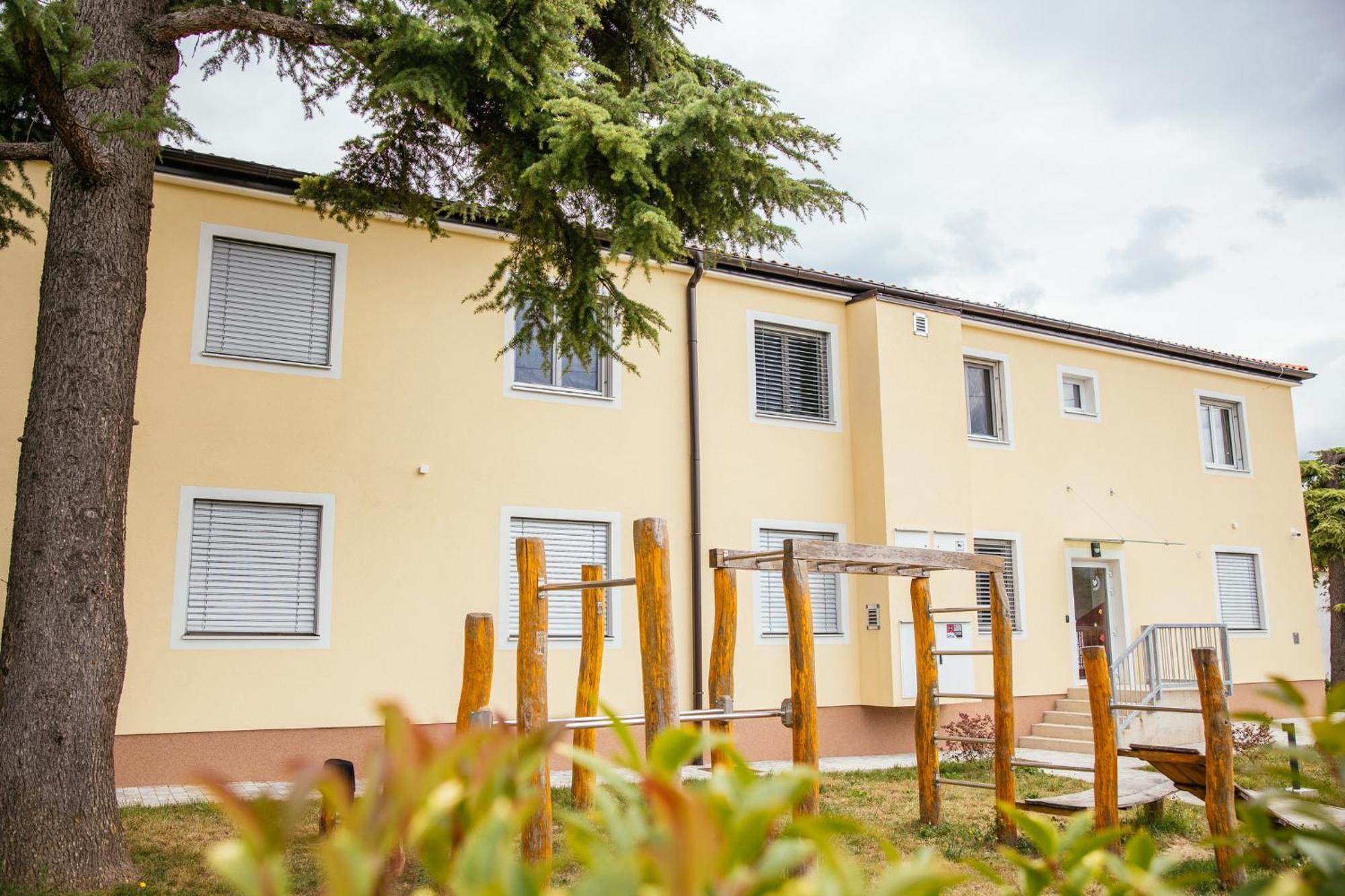 Prenocisca Prisoje Hostel Koper Exterior photo